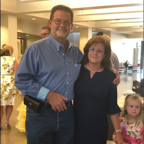 Meet your Posher, Laura - Picture 2 of 8